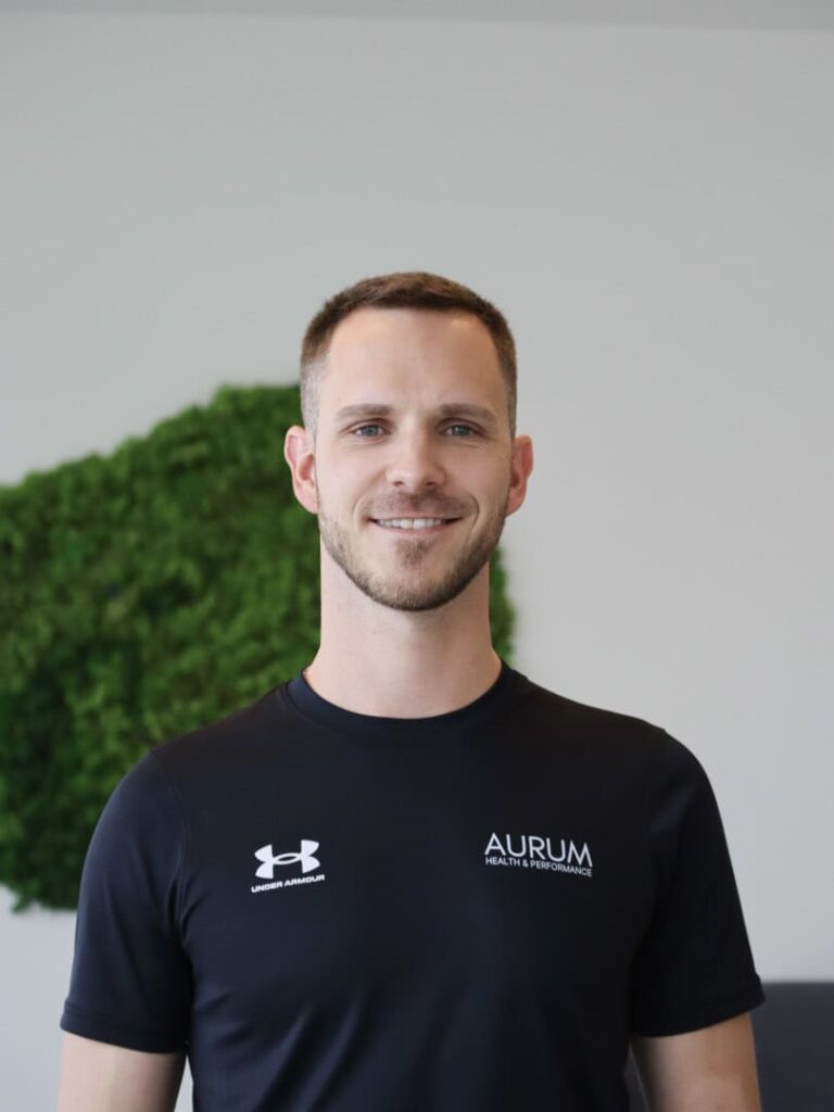 Training im AURUM Health & Performance Fitnessstudio in Basel – persönliches Coaching für Gesundheit, Kraft und Leistungsfähigkeit